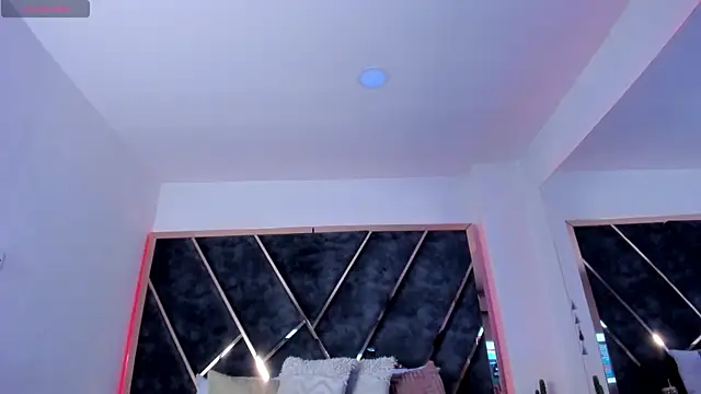 SusanaHenao online show from March 20, 4:34 pm