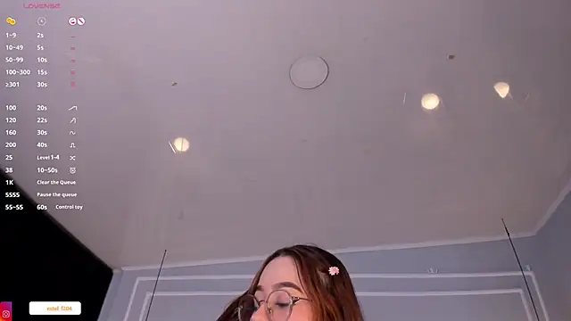 sakura Gomez online show from February 11, 8:25 pm