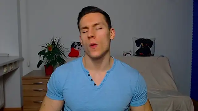 ZeinMiracles online show from December 18, 8:48 pm