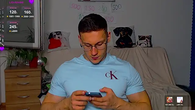 Snapshot of ZeinMiracles chatting on April 28, 8:36 pm ZeinMiracles online show from April 28, 8:36 pm