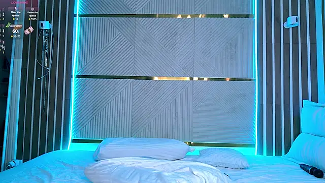 Snapshot of hey_babyfacesss chatting on December 13, 7:53 pm hey babyfacesss online show from December 13, 7:53 pm