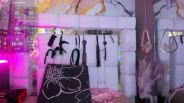 Natasha-Adams online show from February 28, 9:27 pm