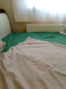 gamzeyak online show from February 14, 1:30 pm