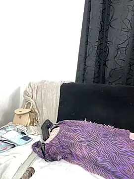 Gabrielle Sexy94 online show from April 8, 11:37 pm