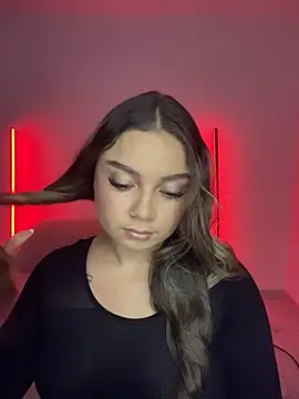 Snapshot of AnnyLopezzz_ chatting on November 10, 7:07 am AnnyLopezzz online show from November 10, 7:07 am