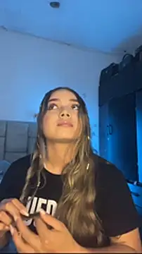 AnnyLopezzz  online show from February 15, 2:08 am