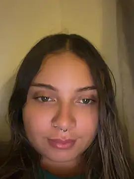 AnnyLopezzz  online show from April 8, 7:19 am