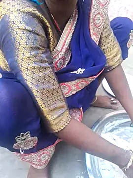 parmila203 online show from March 23, 1:31 am