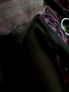 parmila203 online show from March 27, 5:45 pm