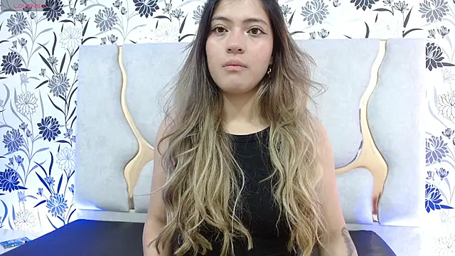 Snapshot of Hanaa_tay chatting on October 18, 11:33 am Hanaa tay online show from October 18, 11:33 am