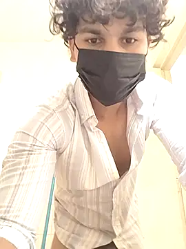 Snapshot of Goodmens5 chatting on September 11, 2:06 pm Goodmens5 online show from September 11, 2:06 pm