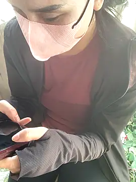 Tieuvi 18 online show from October 19, 2:12 am