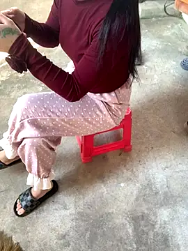 Tieuvi 18 online show from November 23, 12:43 am