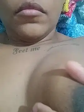 Snapshot of nessinha12 chatting on September 11, 11:05 pm nessinha12 online show from September 11, 11:05 pm