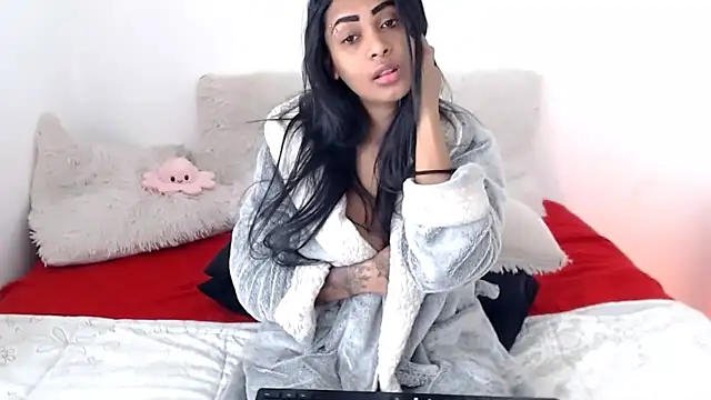 indianchic89 online show from June 21, 10:07 am