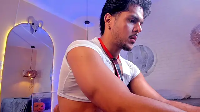 Snapshot of thiago_mercer chatting on October 31, 10:16 am thiago mercer online show from October 31, 10:16 am