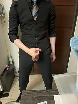 Snapshot of blaconeboy chatting on July 10, 5:48 pm blaconeboy online show from July 10, 5:48 pm