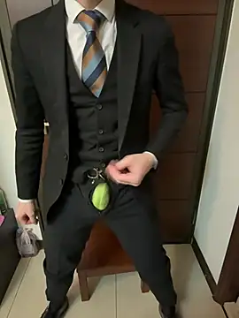 Snapshot of blaconeboy chatting on August 1, 4:28 pm blaconeboy online show from August 1, 4:28 pm