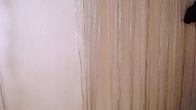 Snapshot of honeymoon_12 chatting on October 28, 4:49 am honeymoon 12 online show from October 28, 4:49 am