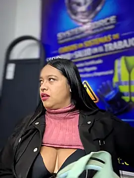 -Mia1 online show from March 6, 12:23 pm