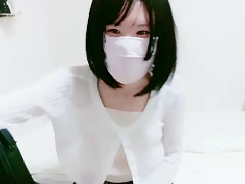 Snapshot of maika_chan chatting on November 6, 6:36 am maika chan online show from November 6, 6:36 am