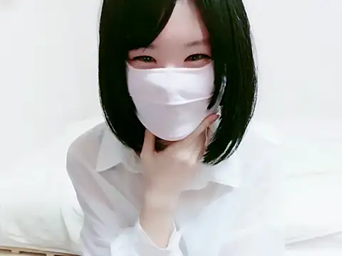 Snapshot of maika_chan chatting on November 29, 3:42 am maika chan online show from November 29, 3:42 am