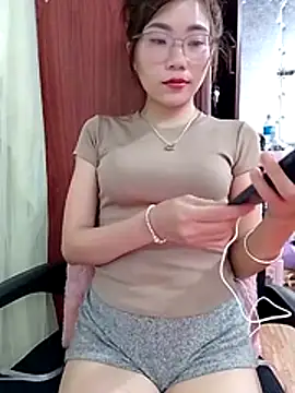 MyMy08 online show from November 28, 11:35 am