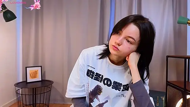 Snapshot of PamilaGrassle chatting on September 24, 4:05 am PamilaGrassle online show from September 24, 4:05 am