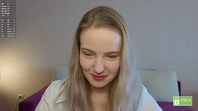 HongTomczak online show from April 16, 7:53 am