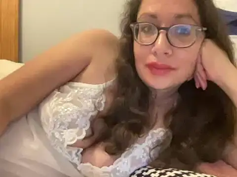 RosaFreya online show from September 24, 8:56 pm