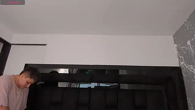 Snapshot of IanGilbert chatting on November 3, 9:05 pm IanGilbert online show from November 3, 9:05 pm