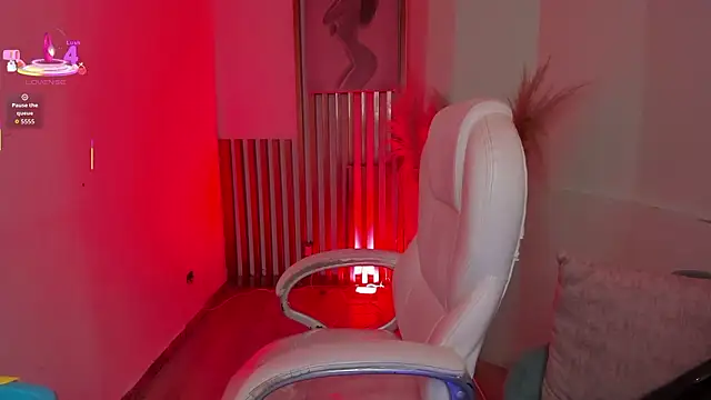 IanGilbert online show from February 5, 9:08 pm