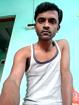 Snapshot of ShinuRoy chatting on November 9, 12:42 am ShinuRoy online show from November 9, 12:42 am