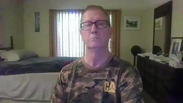 camminmichaellll online show from October 24, 8:49 pm