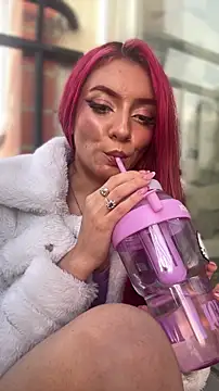 LucyGray online show from March 1, 10:45 pm