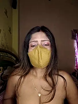 Love143A online show from April 9, 9:58 am