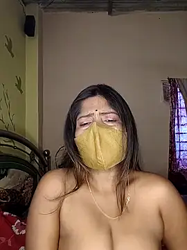 Love143A online show from April 10, 4:28 am