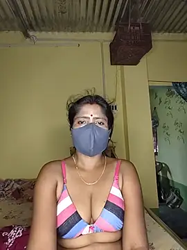 Love143A online show from July 18, 3:44 am