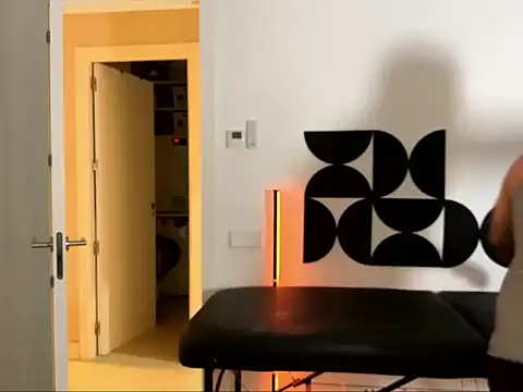 Sir box online show from April 28, 8:25 pm