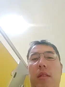 nnnnnan9527 online show from September 23, 3:31 am