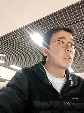 nnnnnan9527 online show from December 3, 7:05 am