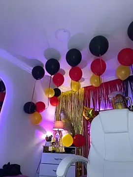 Ashley parkerr online show from October 1, 5:46 am