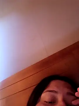 Snapshot of tudiablitalitabellaaa chatting on September 28, 9:53 pm tudiablitalitabellaaa online show from September 28, 9:53 pm