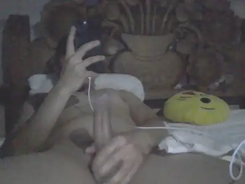 Snapshot of sadik_elegipcio chatting on February 22, 1:07 am sadik elegipcio online show from February 22, 1:07 am