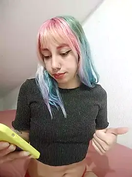 xRamona online show from April 3, 1:14 am