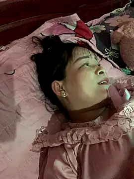 Snapshot of Star-sweet chatting on October 25, 3:07 pm Star-sweet online show from October 25, 3:07 pm