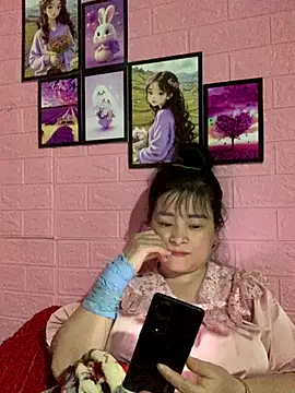 Snapshot of Star-sweet chatting on November 1, 2:41 pm Star-sweet online show from November 1, 2:41 pm