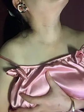 Snapshot of Star-sweet chatting on November 11, 6:24 am Star-sweet online show from November 11, 6:24 am