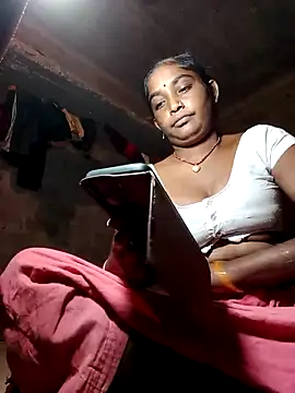 Snapshot of sadhna200 chatting on September 25, 8:23 pm sadhna200 online show from September 25, 8:23 pm