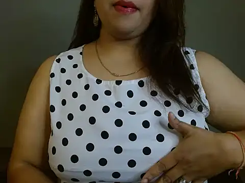 Snapshot of Your_candy_47 chatting on November 11, 4:07 pm Your candy 47 online show from November 11, 4:07 pm